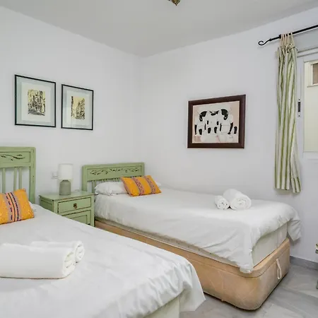 View By Lica Homes דירה